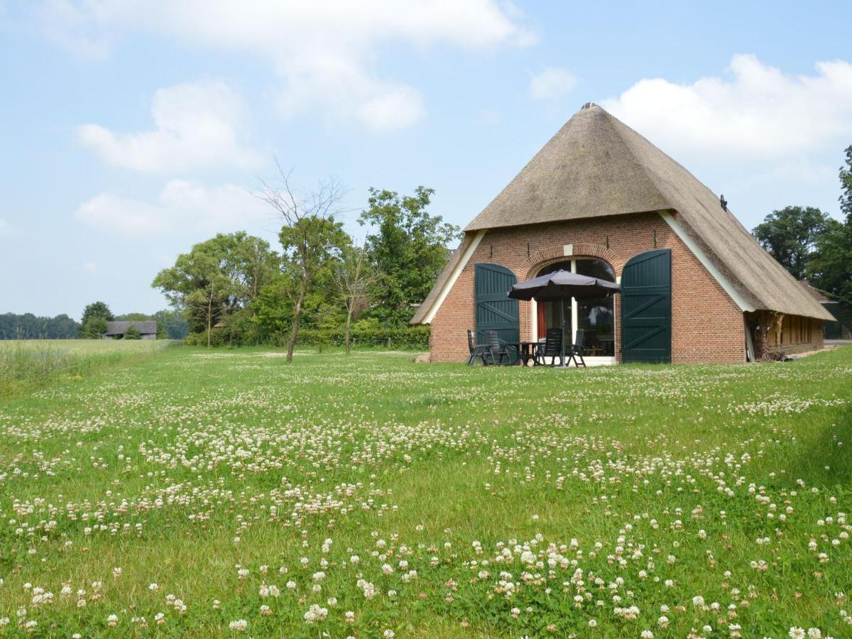 Monumental Farm In The Ash Landscape Villa Geesteren  Exterior photo